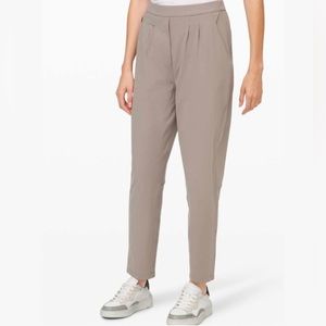 LULULEMON pants size 8